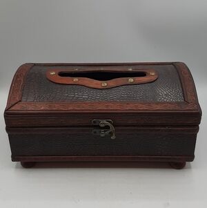 Vintage Bombay Decorative Footed Wooden Tissue Box Holder Table Top NEW